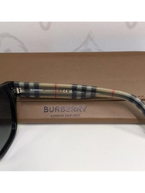 New 100% Authentic Burberry BE4277 3757/T3 Polarized Sunglasses – Black Frame main image 9